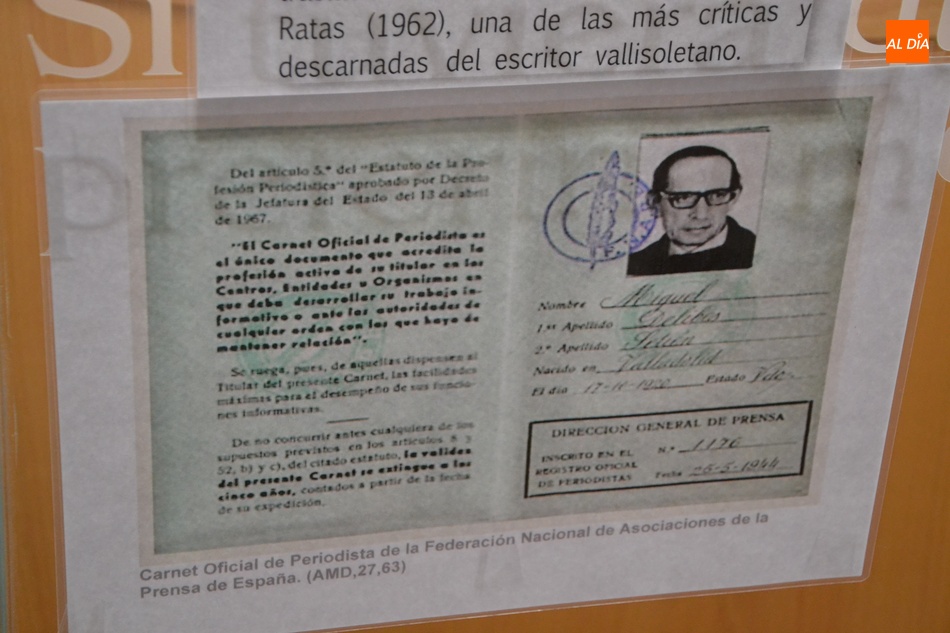 Foto 4 - La Biblioteca Municipal homenajea a Miguel Delibes con motivo del centenario de su nacimiento  