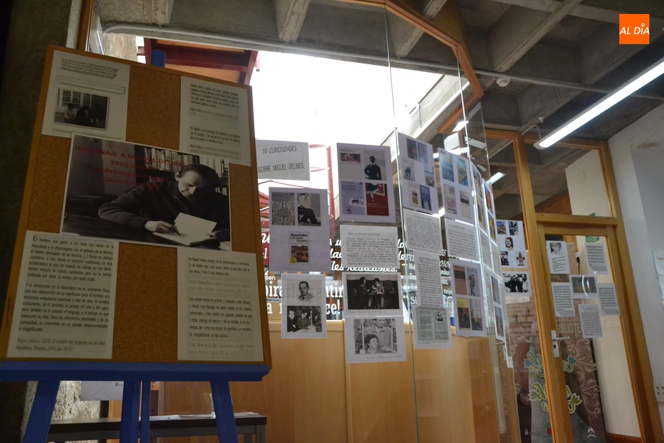 Foto 2 - La Biblioteca Municipal homenajea a Miguel Delibes con motivo del centenario de su nacimiento  