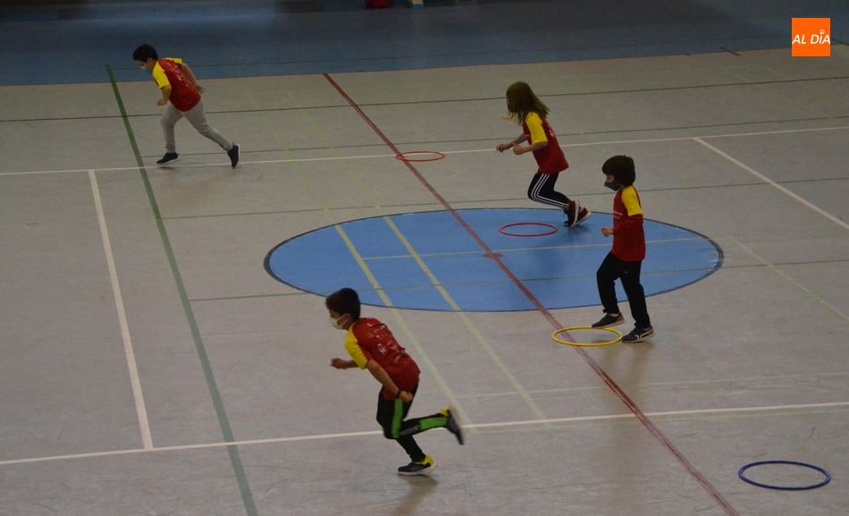 Foto 3 - Reanuda su actividad la Escuela de Atletismo de Ciudad Rodrigo coincidiendo con su 20º cumpleaños ...