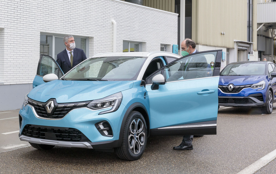 Foto 2 - Grupo Renault sella una alianza con Iberdrola para alcanzar la huella de carbono cero en sus...