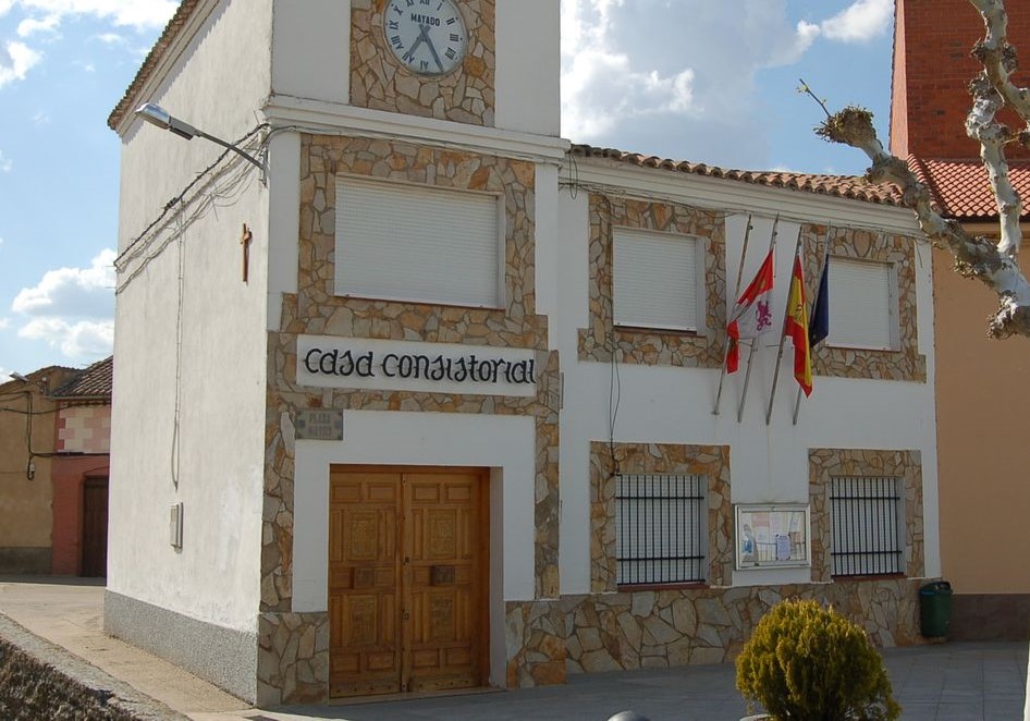 Ayuntamiento de Burganes de Valverde - WM
