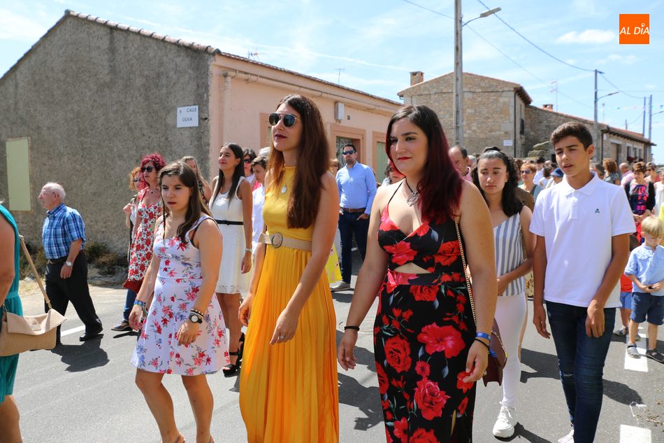 Foto 2 - La Zarza de Pumareda arropa a San Lorenzo con los bailes de La Zarzalera  