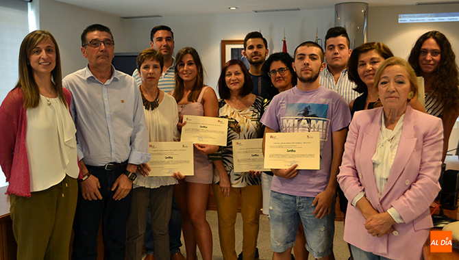 Los siete integrantes del Programa Peñaranda Cromática han recibido su certificado de profesionalidad