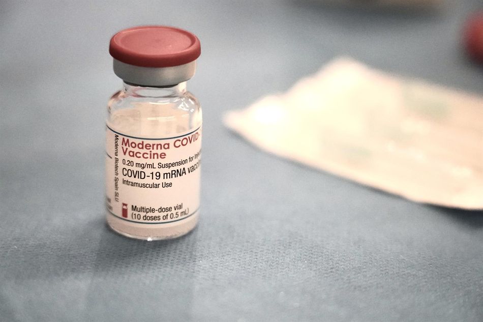 Dosis de la vacuna de Moderna. Foto: EP