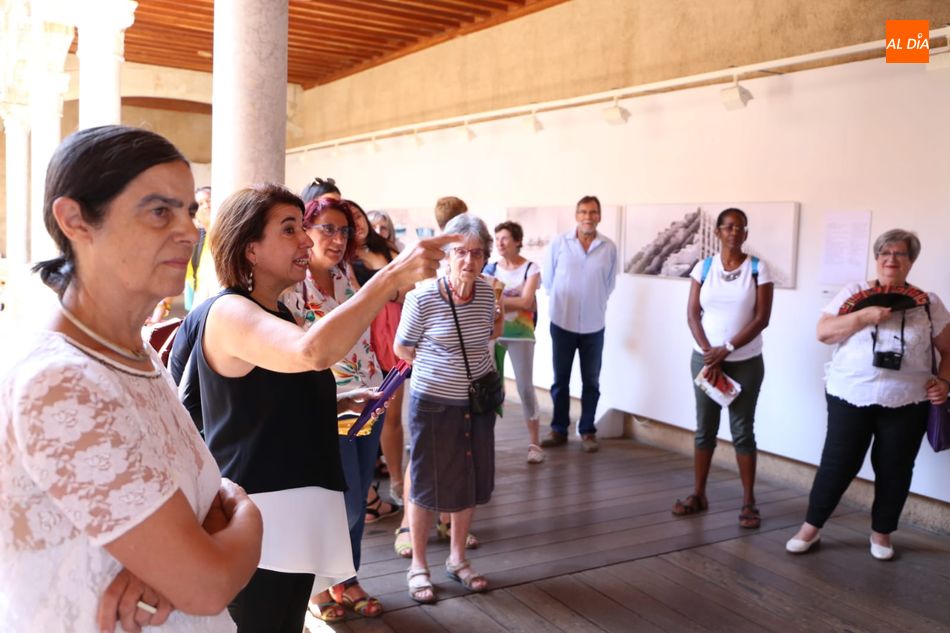 Foto 2 - Nuria Murillo Lara y Mercedes Higuero Bisbe exponen sus creaciones en la Casa de las Conchas  