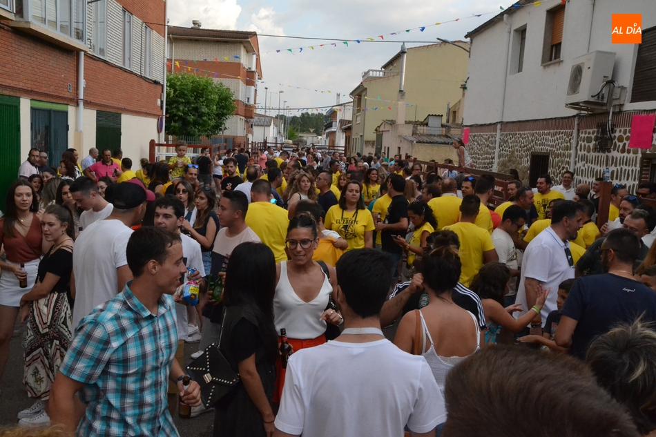 Foto 3 - El Barrio Nuevo consolida su cita taurina veraniega de nuevo con un espectacular ambiente  