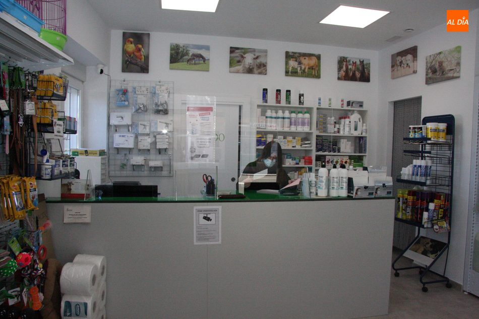Foto 4 - Univet mejora sus servicios en su nueva tienda de Vitigudino  