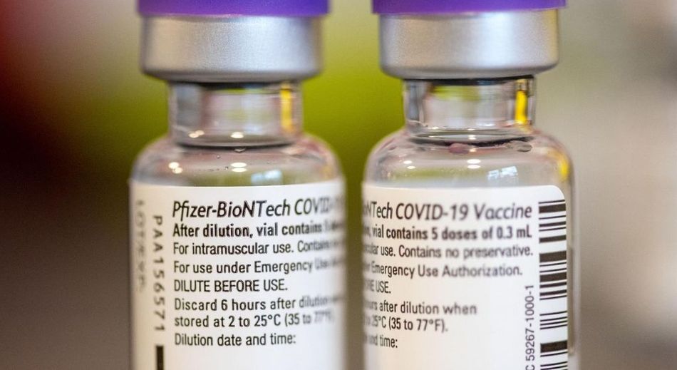 Castilla y León recibe hoy 92.430 dosis frente a la  COVID-19 correspondientes a la vacuna de la farmacéutica Pfizer-BioNTech