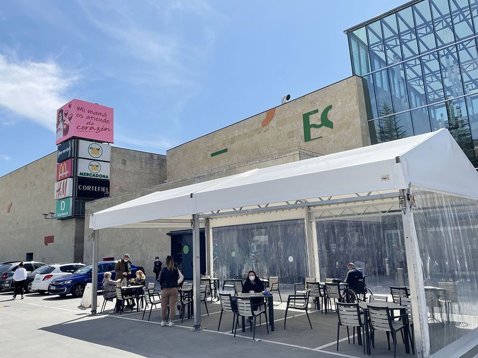 Foto 5 - Cafeterías, cervecerías y restaurantes del CC El Tormes siguen ofreciendo servicio en las nuevas...