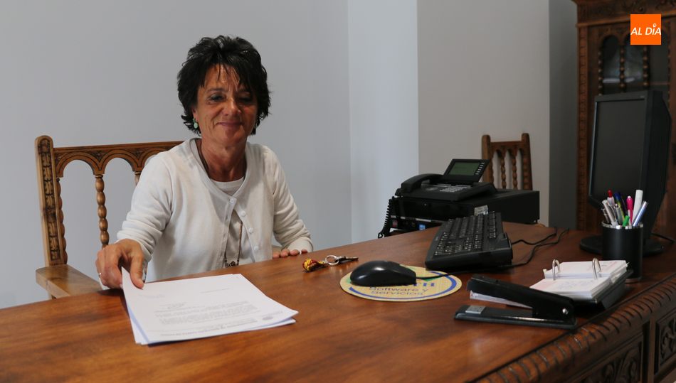 Luisa de Paz narra en esta su primera entrevista como alcaldesa cómo ha sido su llegada a la Alcaldía de Vitigudino / CORRAL