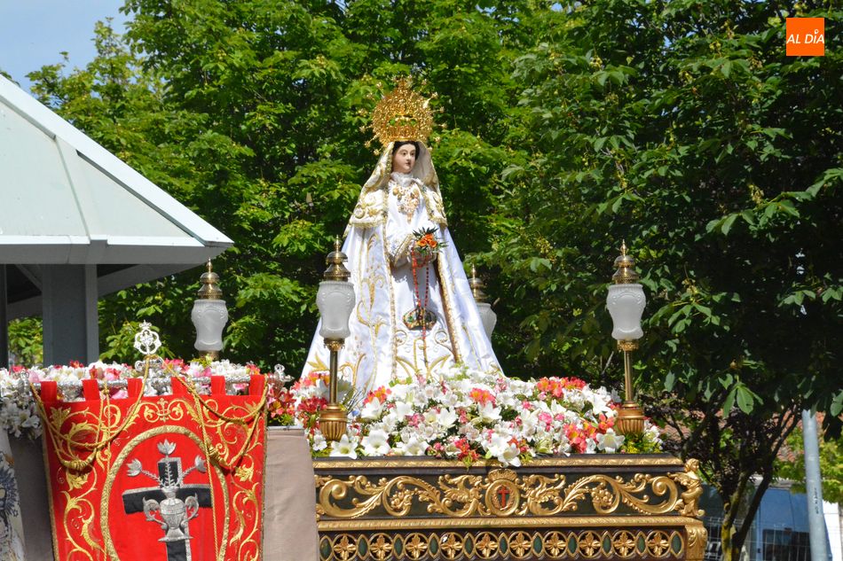 Foto 2 - Fiesta en Tejares en honor a la Virgen de la Salud