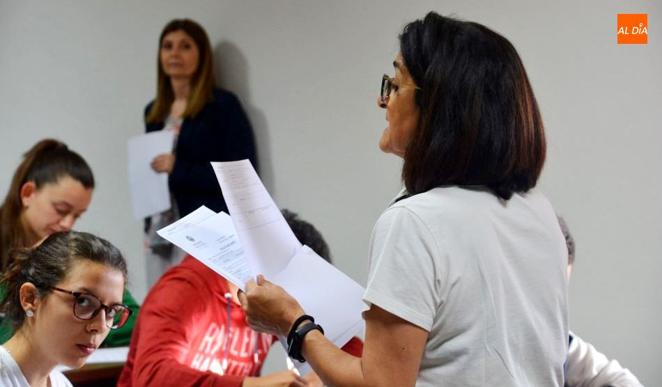 Examen en un aula de la Facultad de Filología. Foto de Lydia González