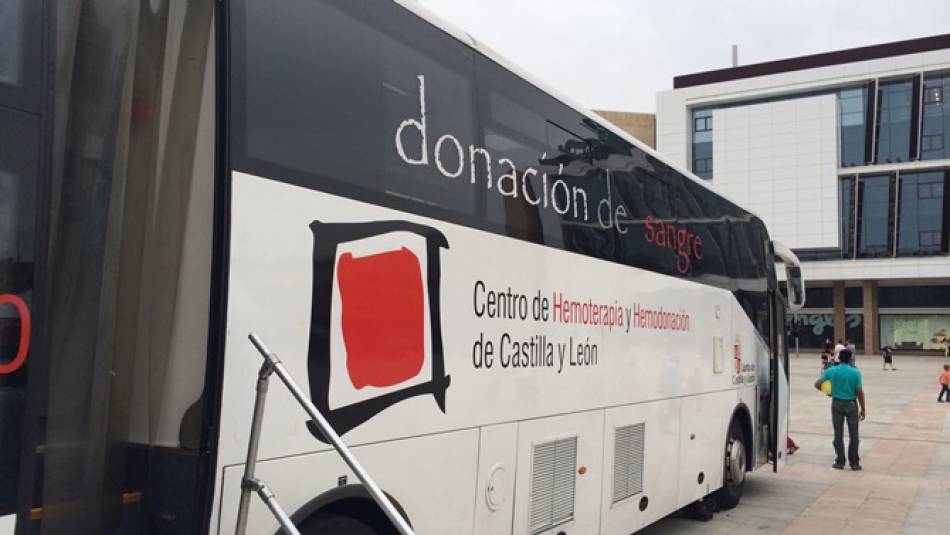 La Federación de Donantes de Sangre de Castilla y León reconoce la labor altruista de los donantes