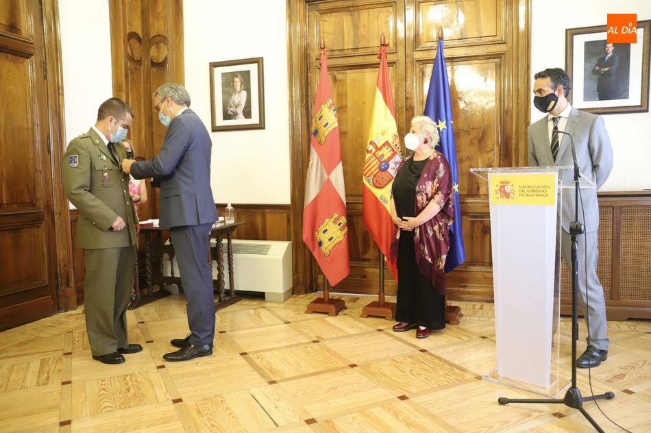 Foto 5 - Medallas al Mérito de Protección Civil para José Javier de Jesús, Juan María Hurtado y la...