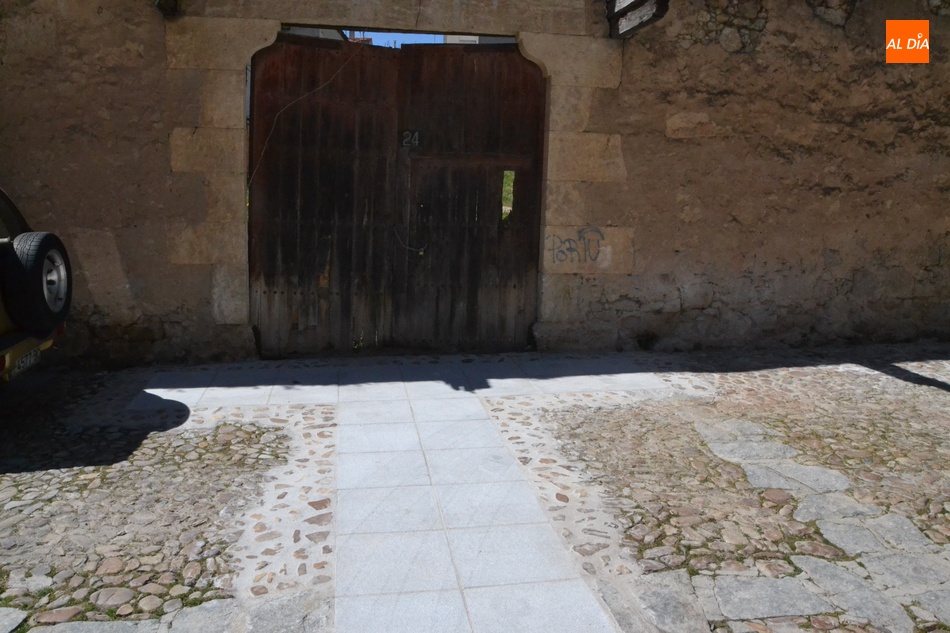 Foto 3 - Concluyen las obras para dotar de accesibilidad a las calles Lázaro, Peramato y Fuente Nava  