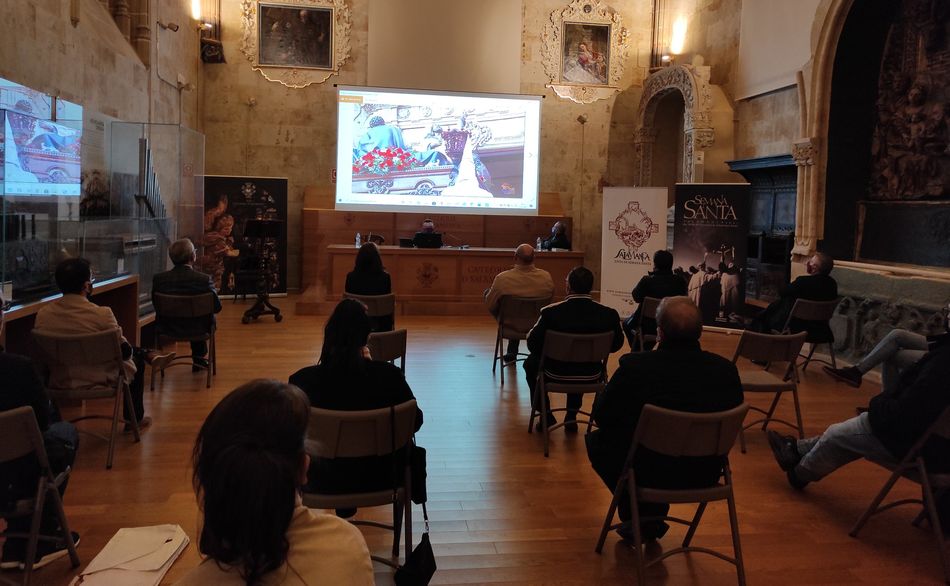 Presentación de la nueva web de la Semana Santa de Salamanca. Foto: @salamancacostalera