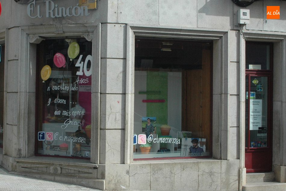 Foto 2 - La tienda de moda El Rincón cumple 40 años en Vitigudino