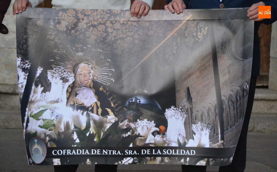 Foto 2 - Los 19 pasos de la Semana Santa se harán presentes en la Plaza Mayor a través de unos posters  