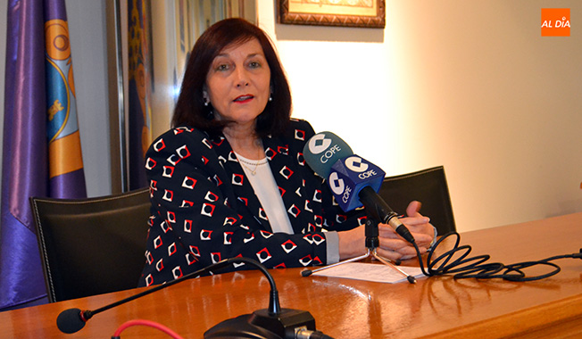 La alcaldesa de la ciudad, Carmen Ávila, explicaba hoy los detalles de esta novedosa solicitud de acción mixta para jóvenes