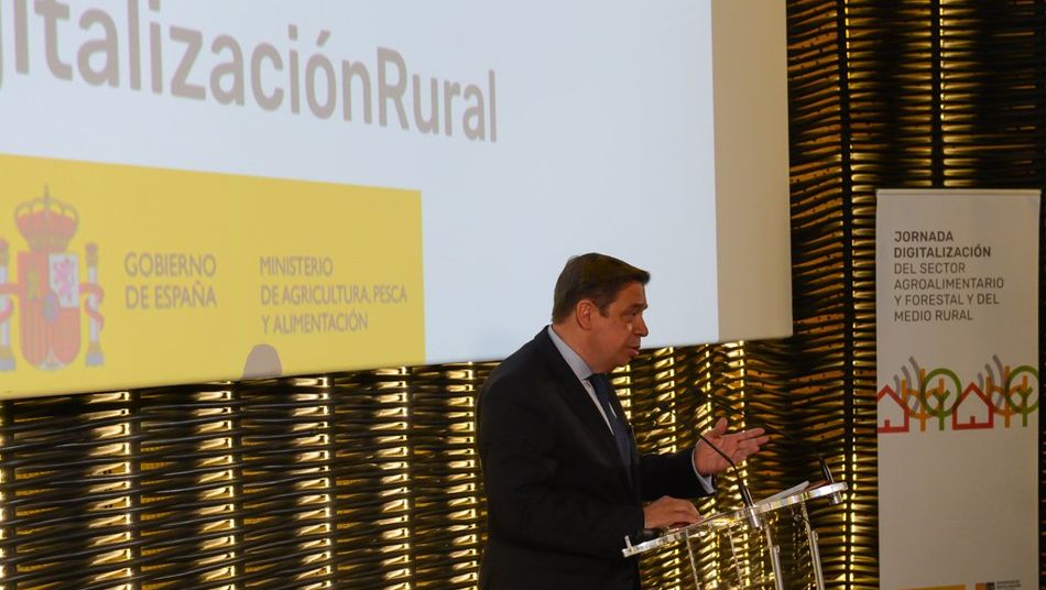 Luis Planas participa en la jornada sobre Digitalización del sector agroalimentario y forestal y del medio rural