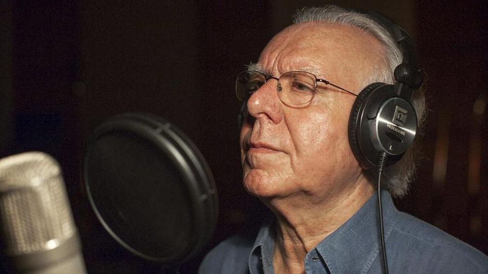Carlos do Carmo publicará un nuevo y último disco antes de su retirada