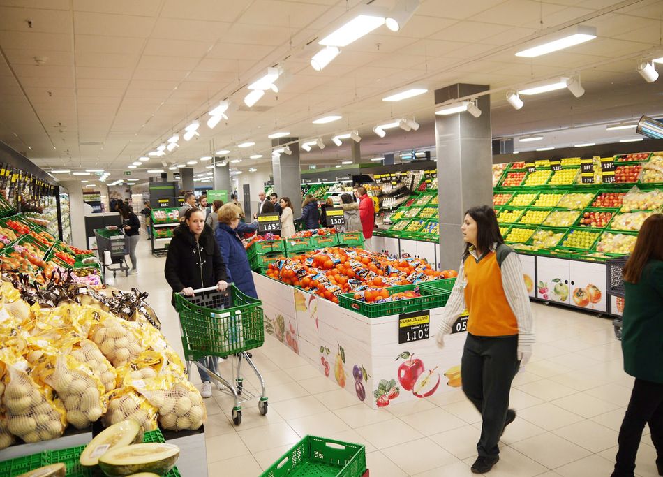 Foto 2 - Mercadona reabre su supermercado del Centro Comercial El Tormes  