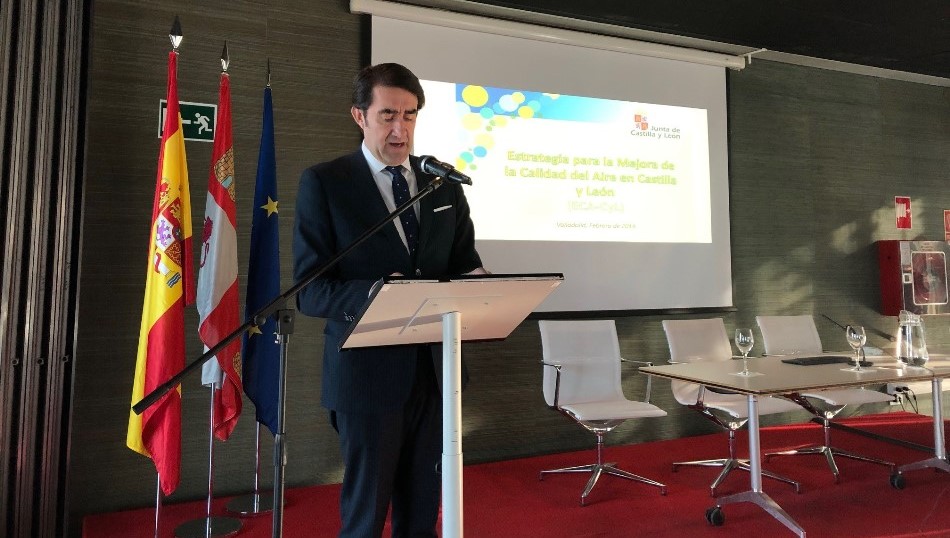 El consejero de Fomento y Medio Ambiente, Juan Carlos Suárez-Quiñones, en la Jornada de presentación de la Estrategia para la mejora de la Calidad del Aire