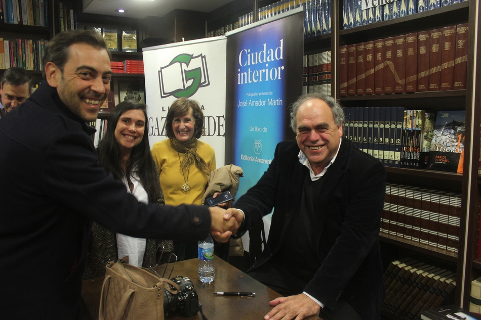 Foto 5 - José Amador presenta su libro ‘Ciudad Interior’ en Madrid   