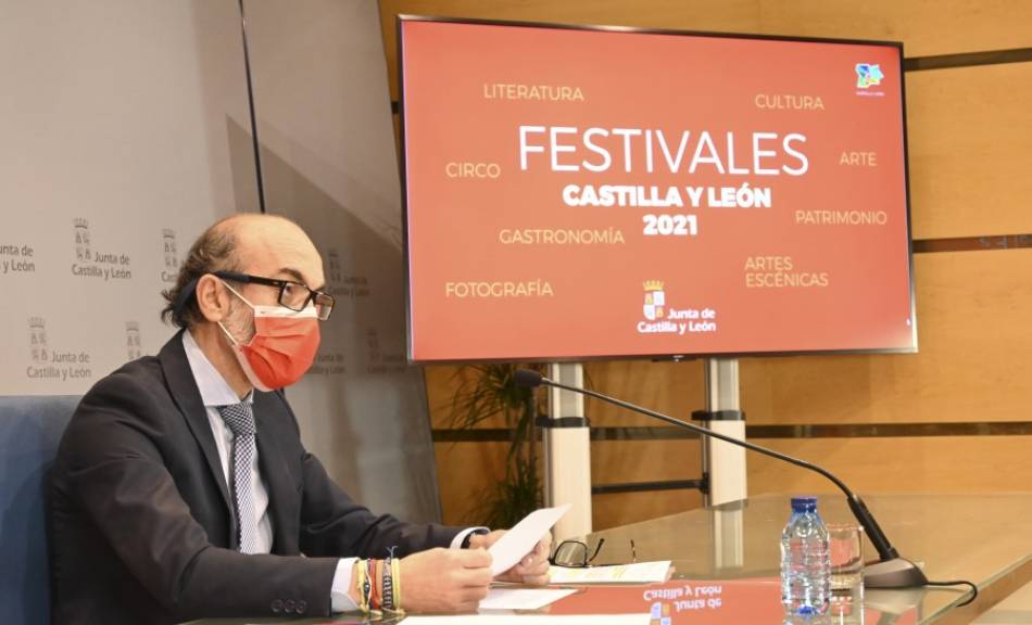 Rueda de prensa del consejero de Cultura y Turismo, Javier Ortega