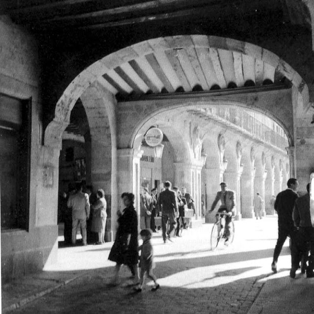 Foto 6 - La calle Toro, que antes fue la de los Herreros, el Doctor Riesco y el Generalísimo Franco