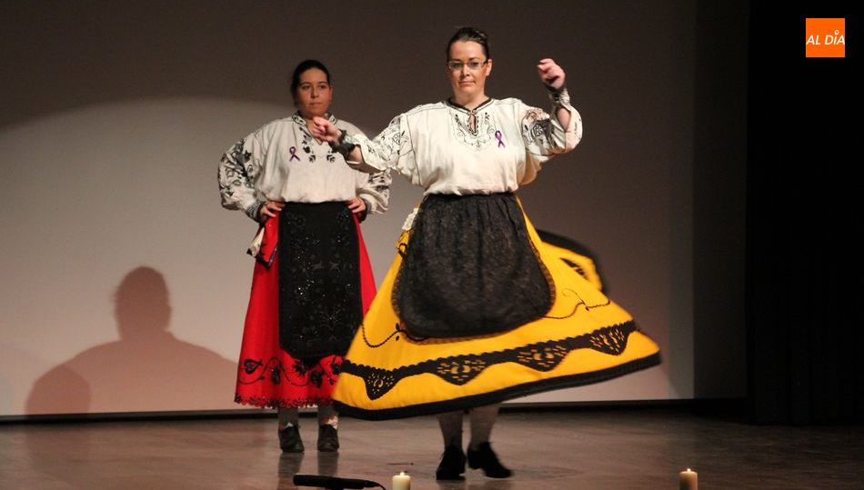 Organza interpretó varios temas del folclore charro / MARIBEL