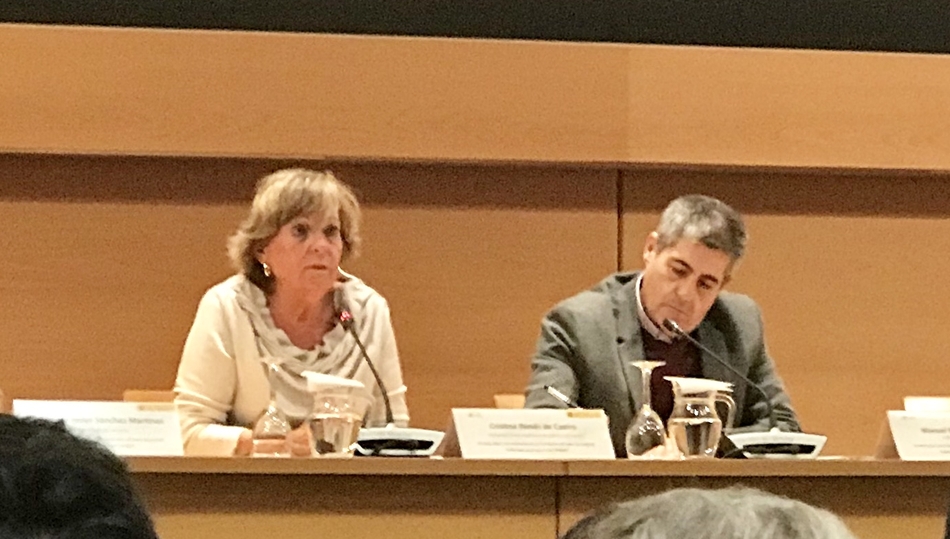 Cristina Danés, presidenta de la CHD, y Manuel Menéndez, director general del Agua del Ministerio para la Transición Ecológica