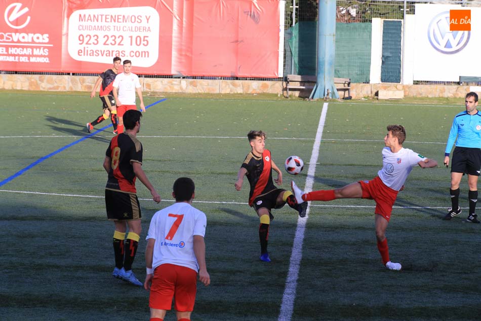 Foto 3 - El Santa Marta logra un meritorio punto ante el Rayo Vallecano (1-1)  