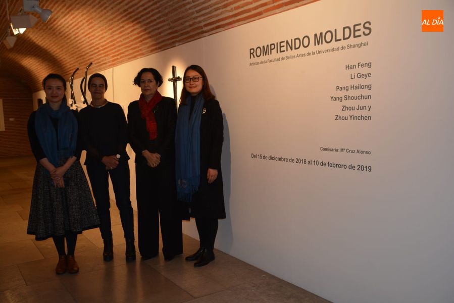 Presentación de la exposición ‘Rompiendo Moldes’ / Foto: Lydia González.