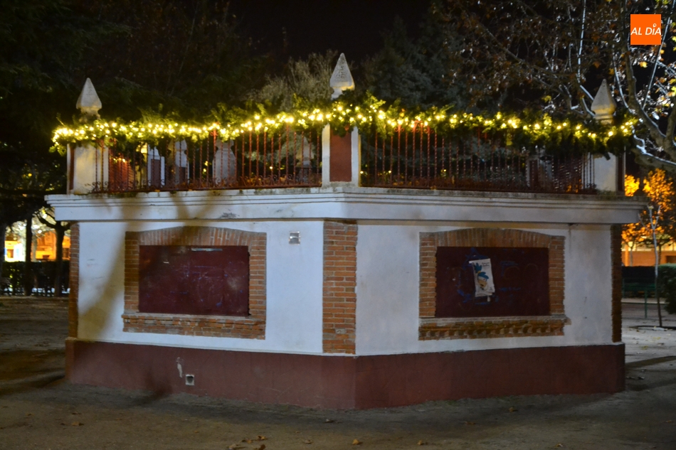 Foto 3 - La Plazuela del Buen Alcalde recupera el espíritu navideño  