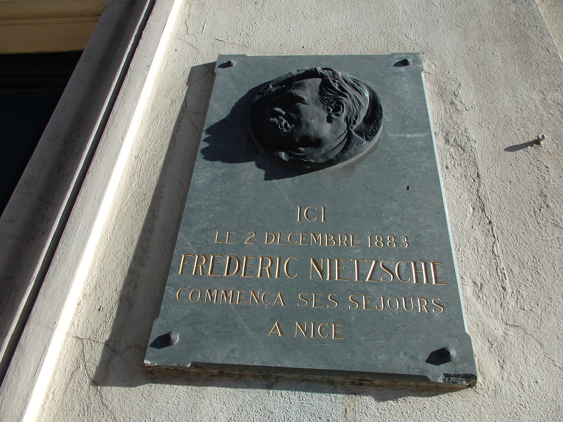 Imagen de una placa del filósofo alemán Nietzsche