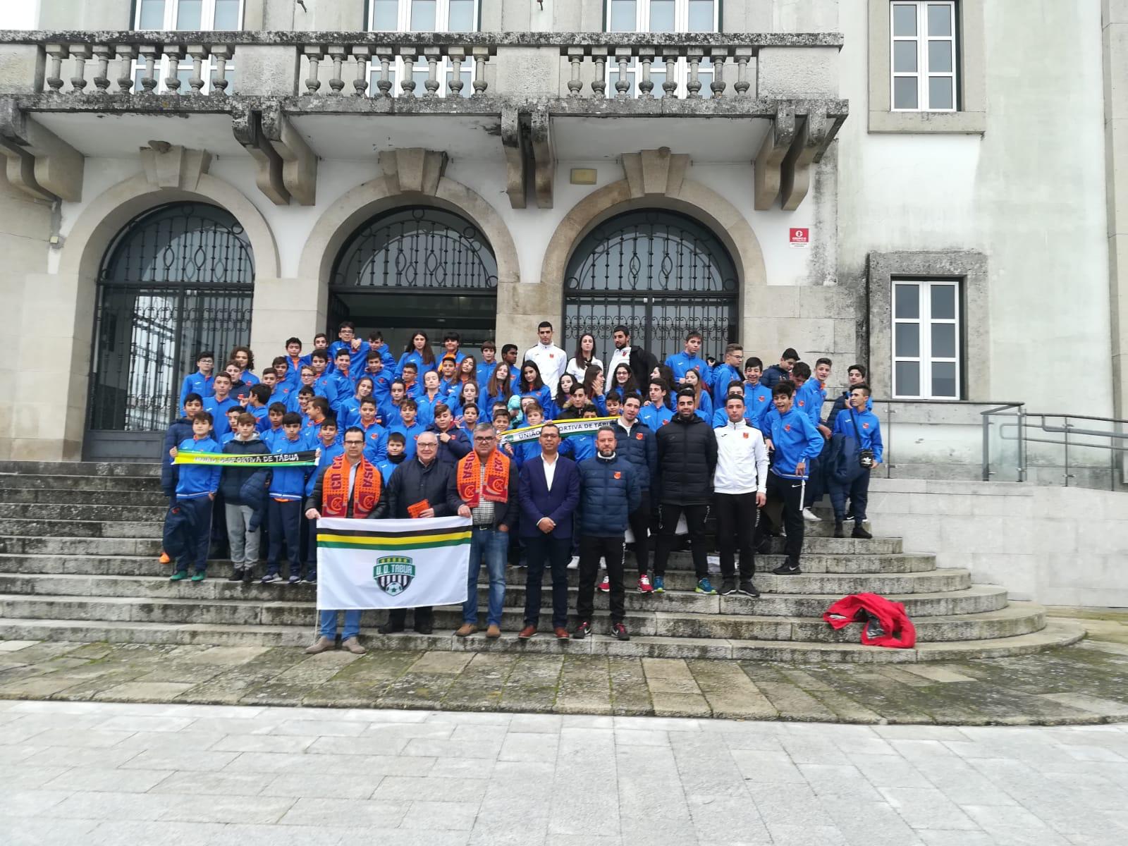 Integrantes del club visitaron el Ayuntamiento de la localidad portuguesa