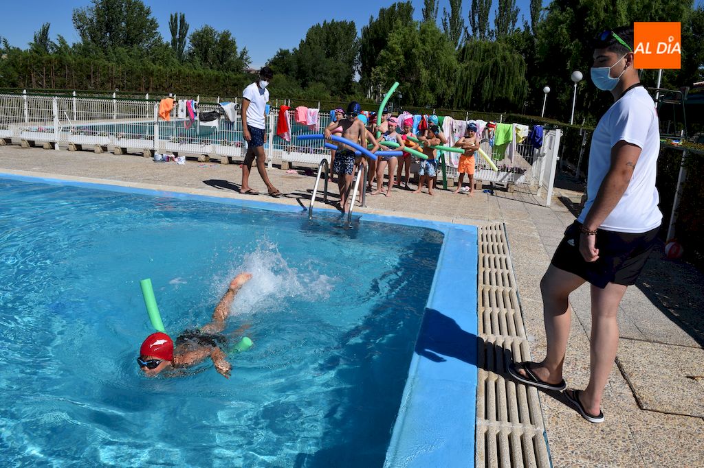 Foto 5 - Arrancan los cursos de natación en las piscinas municipales de Alba de Tormes con todas las plazas ...
