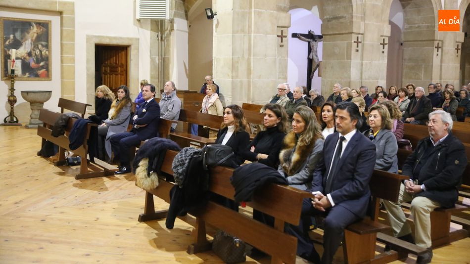 La ceremonia religiosa se celebró en la Iglesia de San Pablo. Fotos: Alberto Martín