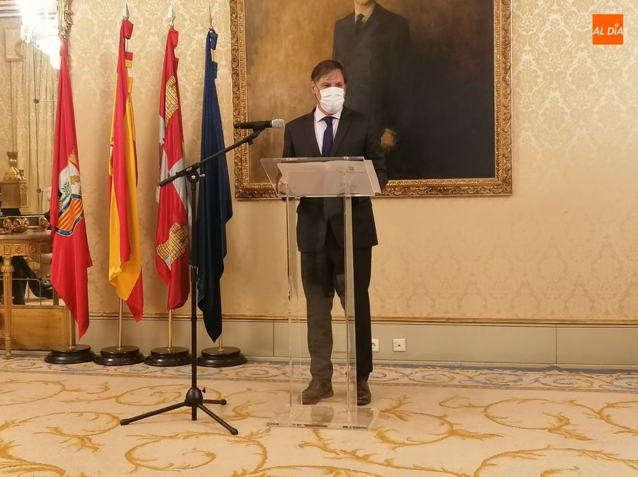 Rueda de prensa del alcalde de Salamanca, Carlos García Carbayo. Foto de Lydia González