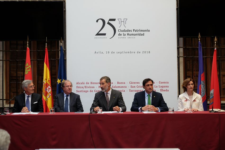 Foto 3 - Mañueco participa en la conmemoración del 25 aniversario del Grupo de Ciudades Patrimonio de la...