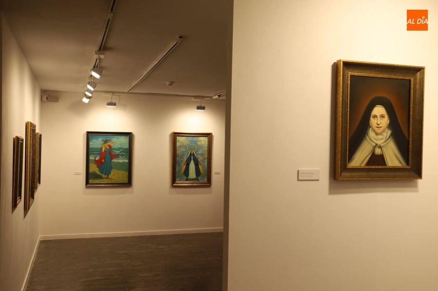 Foto 6 - ‘Retratos y figuras’, las pinturas de la macoterana María Walias se exponen en La Salina