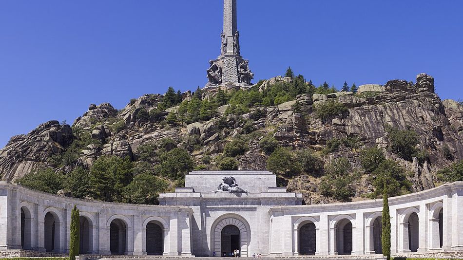 Imagen del Valle de los Caídos extraída de Wikipedia.