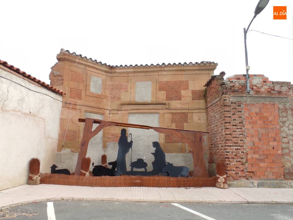 Foto 2 - Los concursos de decoraciónes de exteriores convocados por los ayuntamientos alegran los pueblos 