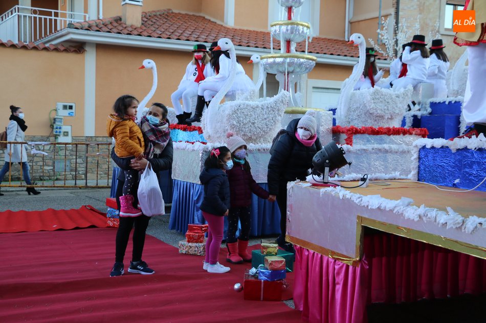 Foto 6 - Los Reyes de Oriente dejan su magia en Vitigudino con todas las medidas de seguridad  