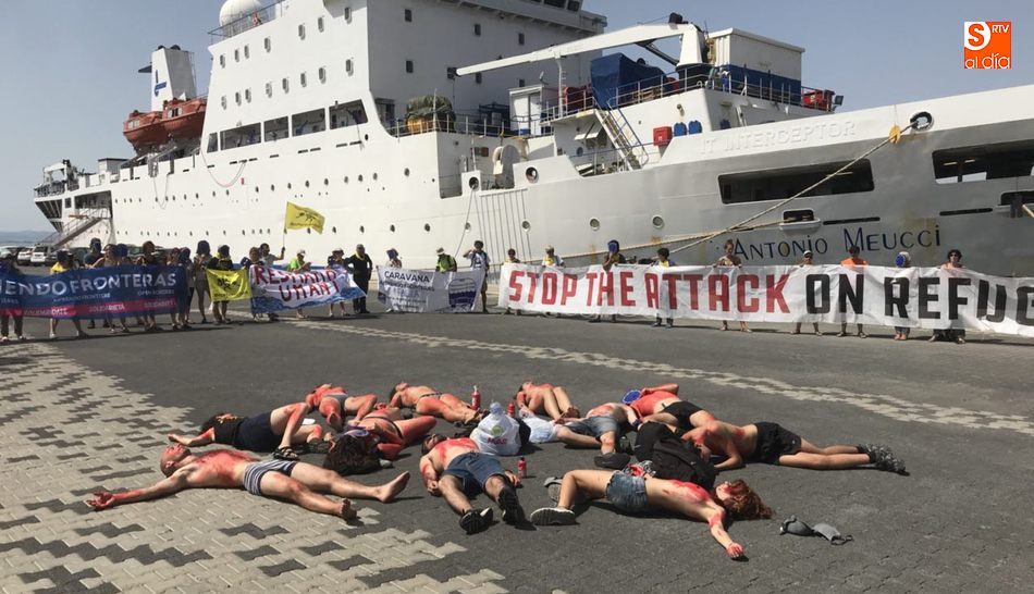 Los integrantes de la Caravana denunciaron las políticas xenófobas en el puerto de Catania