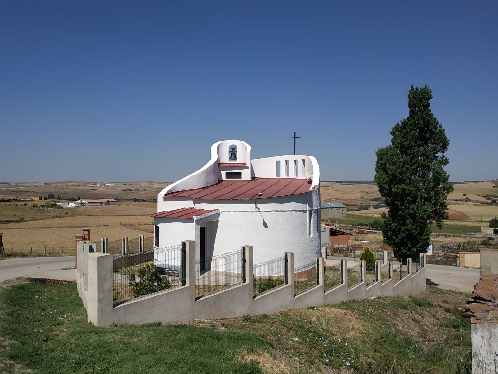 Foto 3 - Amatos de Alba culmina la obra de restauración y adaptación de la iglesia parroquial
