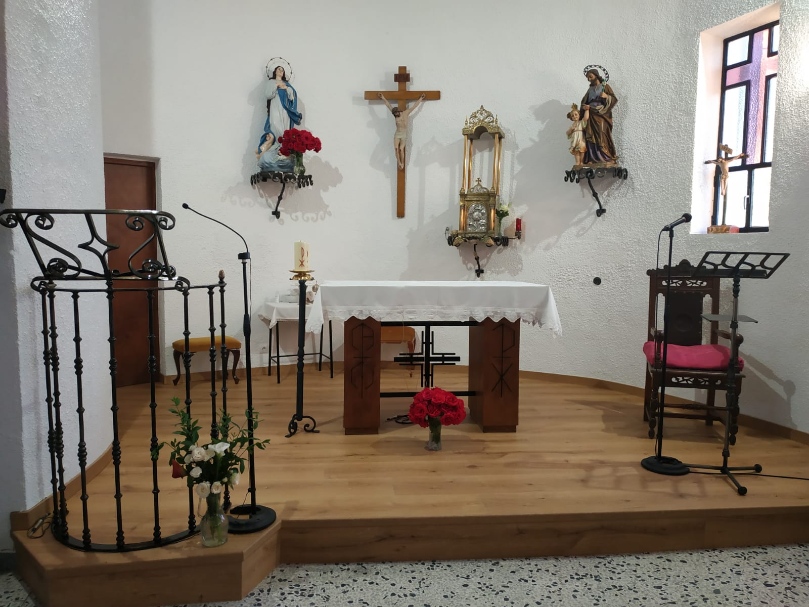 Foto 2 - Amatos de Alba culmina la obra de restauración y adaptación de la iglesia parroquial
