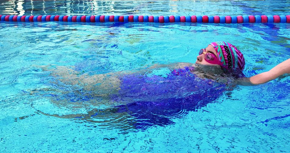 Aprovecha los beneficios del ejercicio acuático para tu salud