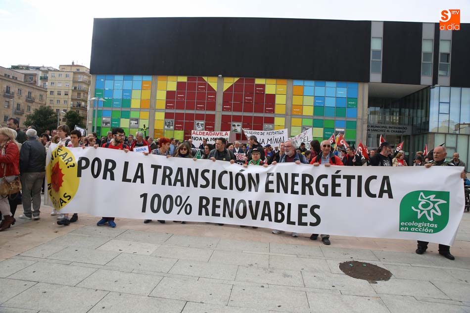 Foto 3 - Salamanca se une a la lucha contra la energía nuclear  